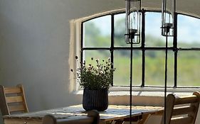 Gårdsfrun B&B